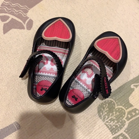 Toddler shoes - Picture 2 of 4